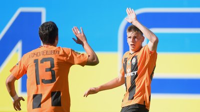 Сенсаційне лідерство "Руху", втрати очок "Дніпра-1" та "Ворскли": таблиця УПЛ після третього туру