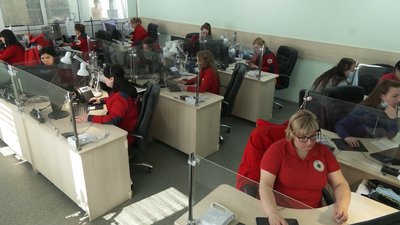 "Доводиться відмовляти деяким пацієнтам": навантаження на "швидкі" у Черкасах збільшилося вдвічі "Доводиться відмовляти деяким пацієнтам": навантаження на "швидкі" у Черкасах збільшилося вдвічі