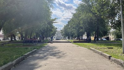Сквер імені Владислави Черних. У Харкові вшанували аеророзвідницю, яка загинула під Бахмутом Сквер імені Владислави Черних. У Харкові вшанували аеророзвідницю, яка загинула під Бахмутом