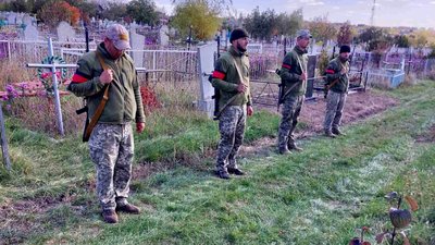 На Одещині прощалися з двома загиблими військовими На Одещині прощалися з двома загиблими військовими