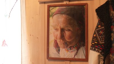 Мама Миколи Максим'юка — Василина Мама Миколи Максим'юка — Василина
