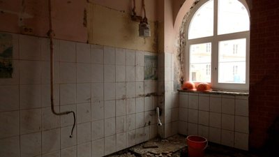 У квартирі встановили нові вікна У квартирі встановили нові вікна