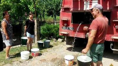 За дві доби рятувальники відкачали ще понад 1300 м куб. води з підтоплених господарств Монастирищини За дві доби рятувальники відкачали ще понад 1300 м куб. води з підтоплених господарств Монастирищини