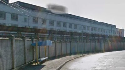 У Чернівцях на аукціоні продають промислове приміщення за 8 мільйонів гривень У Чернівцях на аукціоні продають промислове приміщення за 8 мільйонів гривень