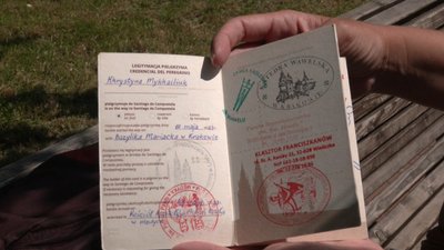 З Кракова до ПП "Медика". Українка пройшла 500 км, щоб зібрати гроші на квадрокоптер для ЗСУ