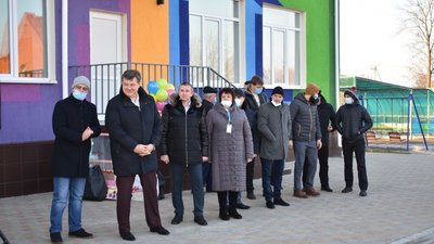 На Житомирщині відкрили садочок, який будували 4 роки На Житомирщині відкрили садочок, який будували 4 роки