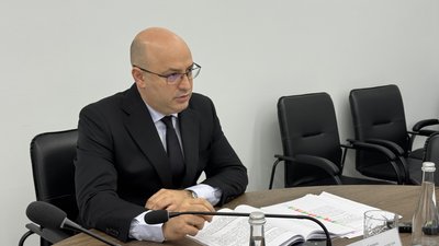 Квартири і понад 3 млн грн доходу: що задекларував прокурор Полтавщини Євген Гладій