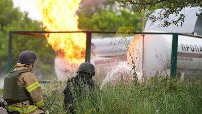 Російські війська атакували АЗС у Запорізькому район
