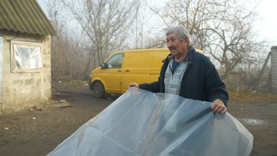 За 12 кілометрів від лінії фронту: як живе під обстрілами спустошіле Тернувате на Запоріжжі За 12 кілометрів від лінії фронту: як живе під обстрілами спустошіле Тернувате на Запоріжжі