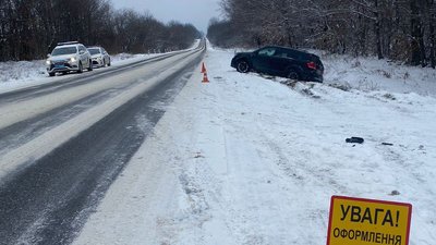 На Львівщині водій авто збив 52-річну жінку