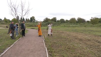 У Рівному на Оствиці стартували дводенні змагання за стрільби з лука У Рівному на Оствиці стартували дводенні змагання за стрільби з лука