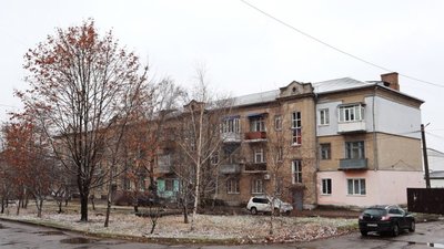 покрівлі, будинки, ракетний удар