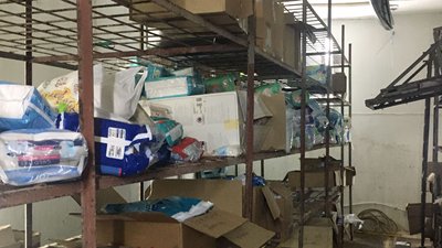 Склад з гуманіиарною допомогою Склад з гуманіиарною допомогою