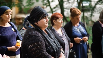 Родичі загиблих героїв Тернопільщини прибули на реколекцію до Зарваниці Родичі загиблих героїв Тернопільщини прибули на реколекцію до Зарваниці