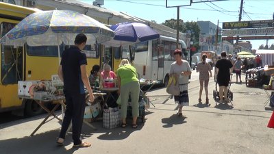 У Полтаві уклали 70 договорів із продавцями, які не мають дозволів на торгівлю