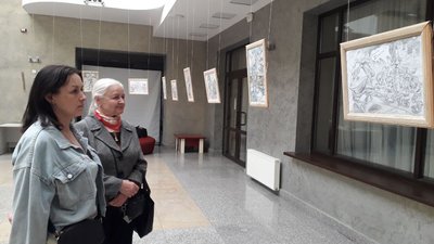 У Сумах відкрили виставку політичної карикатури