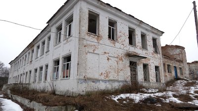 Архітектурний проєкт готовий: у Новгороді-Сіверському відбудовують зруйновану авіаударом школу Архітектурний проєкт готовий: у Новгороді-Сіверському відбудовують зруйновану авіаударом школу