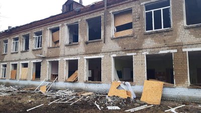 "Наша камера була єдина жіноча": історія директорки ліцею на Харківщині, яка провела 45 днів у полоні окупантів "Наша камера була єдина жіноча": історія директорки ліцею на Харківщині, яка провела 45 днів у полоні окупантів