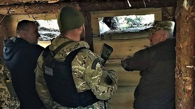 Навколо Києва нарощують оборонні рубежі Навколо Києва нарощують оборонні рубежі