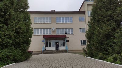 На Тернопільщині учні громади їздять до школи громадським транспортом На Тернопільщині учні громади їздять до школи громадським транспортом