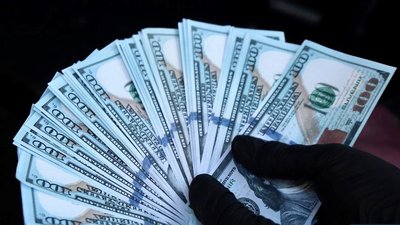 Закарпатку, яку підозрюють у незаконному переправленні чоловіків за кордон, взяли під варту Закарпатку, яку підозрюють у незаконному переправленні чоловіків за кордон, взяли під варту