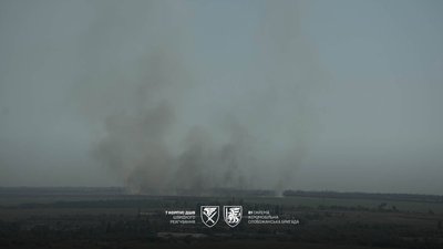 Дим від вибухів на Донеччині