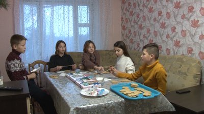 Вранці малярка, а ввечері кондитерка. Черкащанка Надія Горелишева робить пряники Вранці малярка, а ввечері кондитерка. Черкащанка Надія Горелишева робить пряники
