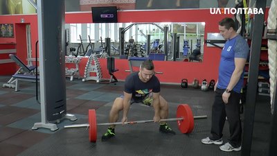 Тренує полтавця тренер Олександр Рагулін Тренує полтавця тренер Олександр Рагулін