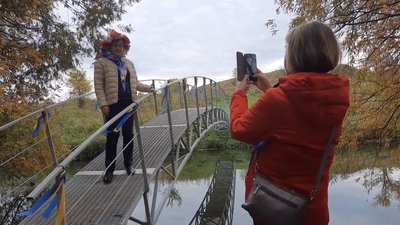 Першу туристичну фотозону в Старосинявській громаді туристи уже визначили. Першу туристичну фотозону в Старосинявській громаді туристи уже визначили.