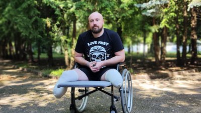 "Чекаю "залізні ноги", щоб вернутися у стрій", – стрілець із Луцька Тарас Сасовський "Чекаю "залізні ноги", щоб вернутися у стрій", – стрілець із Луцька Тарас Сасовський