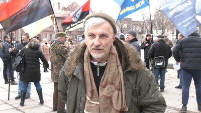 У Запоріжжі до Дня українського добровольця провели автопробіг У Запоріжжі до Дня українського добровольця провели автопробіг