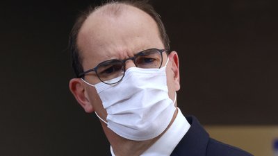 У Франції поліція обшукала будинок прем'єра через підозру у недбалості під час пандемії