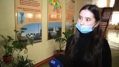 В житомирських школах учнів не залучатимуть до миття підлоги та вікон