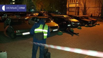 У Сумах застрелили представника "Правого сектору" У Сумах застрелили представника "Правого сектору"