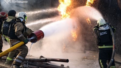 Нічна атака на Полтавщину: є влучання в підприємства, будинок та енергооб’єкт