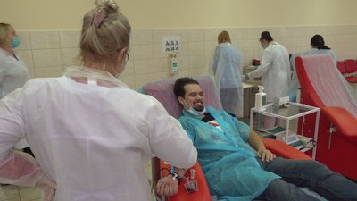 Ділитися краплею крові це класно: в Одесі стартував проєкт, що популяризує донорство Ділитися краплею крові це класно: в Одесі стартував проєкт, що популяризує донорство