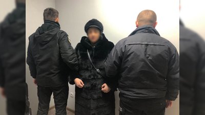 Викрали 63 тисячі гривень у пенсіонерки: у Ніжині затримали двох підозрюваних Викрали 63 тисячі гривень у пенсіонерки: у Ніжині затримали двох підозрюваних