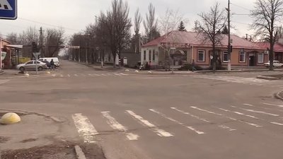 Поліція відкрила провадження за фактом поранення під час обстрілу бойовиків жительки Мар'їнки