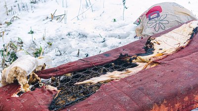 У Житомирі на пожежі врятували чоловіка – заснув нетверезим на дивані, котрий затлівся У Житомирі на пожежі врятували чоловіка – заснув нетверезим на дивані, котрий затлівся