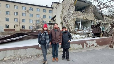 "Допоміг двом сотням людей в Ізюмі". Як психіатр з Чернівців два тижні працював на деокупованій Харківщині "Допоміг двом сотням людей в Ізюмі". Як психіатр з Чернівців два тижні працював на деокупованій Харківщині