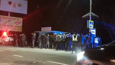 На Харківщині власники авто з єврономерами перекрили трасу Київ-Харків