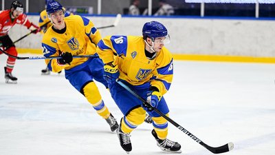 Збірна України з хокею розпочала виступ на чемпіонаті світу з розгромної перемоги