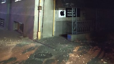 У середмісті Франківська обвалився карниз архітектурної пам'ятки У середмісті Франківська обвалився карниз архітектурної пам'ятки
