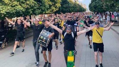 "Каву я тепер варю не в блискучій турці, а в польових умовах", — прикарпатський ультрас Наумич про війну "Каву я тепер варю не в блискучій турці, а в польових умовах", — прикарпатський ультрас Наумич про війну