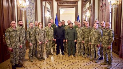 Президент нагородив орденом "За мужність" ІІІ ступеня вінничанина Сергія Бенедичука Президент нагородив орденом "За мужність" ІІІ ступеня вінничанина Сергія Бенедичука