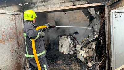 На Полтавщині двоє людей отримали опіки під час пожежі На Полтавщині двоє людей отримали опіки під час пожежі
