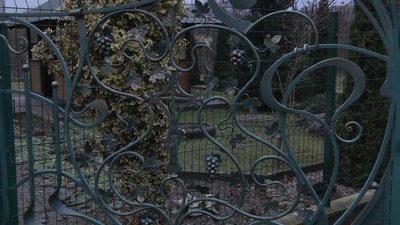 Ворота у храм в Луцьку зробив коваль Олександр Герштанський, який загинув на Запоріжжі Ворота у храм в Луцьку зробив коваль Олександр Герштанський, який загинув на Запоріжжі