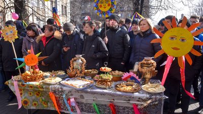 Як відсвяткувати Масницю і підготуватися до Великого Посту. Розповідають експертки