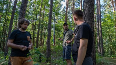 "Місця пам’яті про УПА": на Рівненщині пройшла перша експедиція з обліку місць "Місця пам’яті про УПА": на Рівненщині пройшла перша експедиція з обліку місць