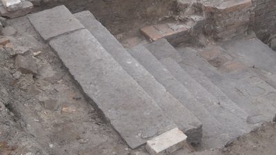 У Запоріжжі під час реконструкції скверу виявили історичну знахідку
